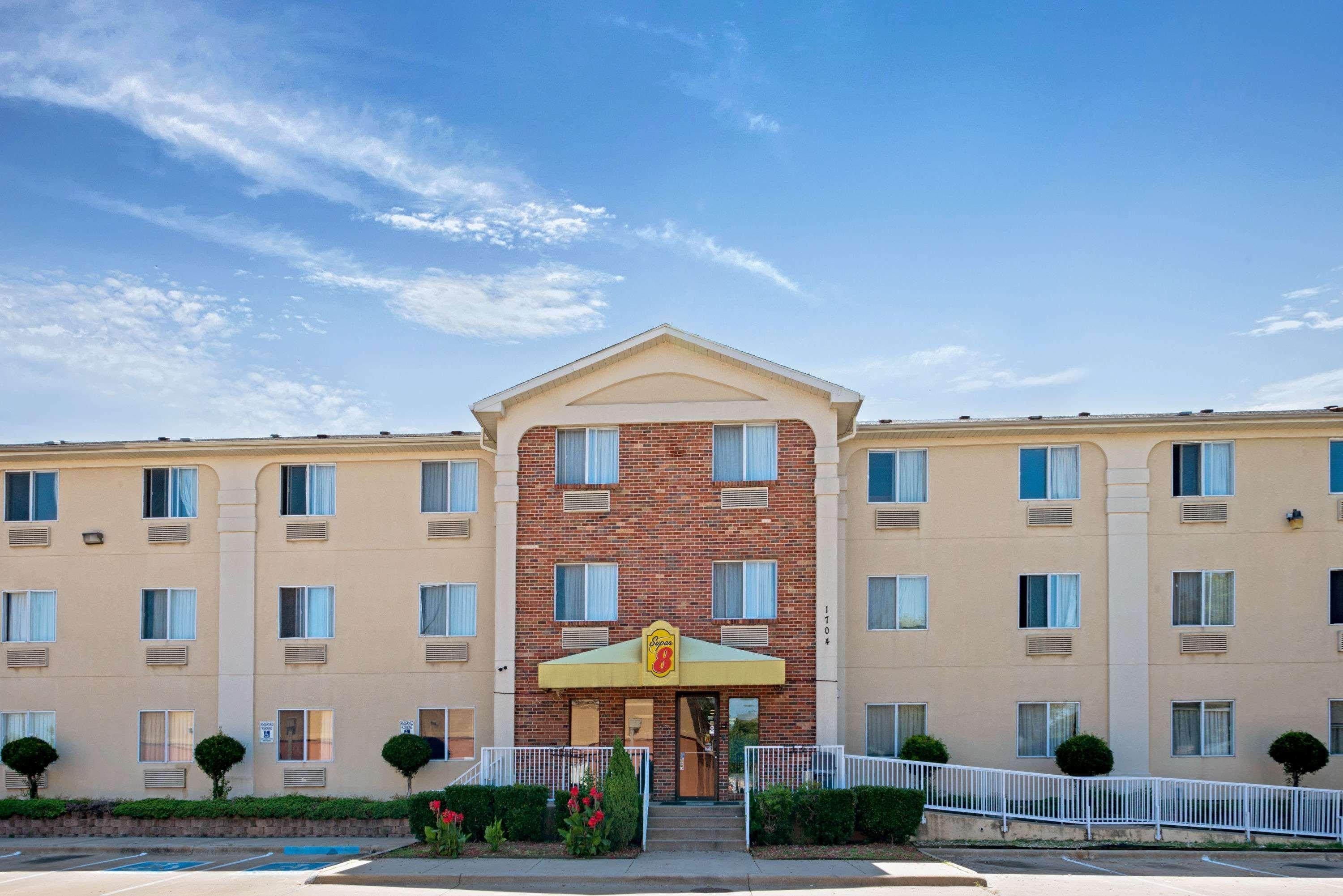 Super 8 By Wyndham Plano/Dallas Area מראה חיצוני תמונה